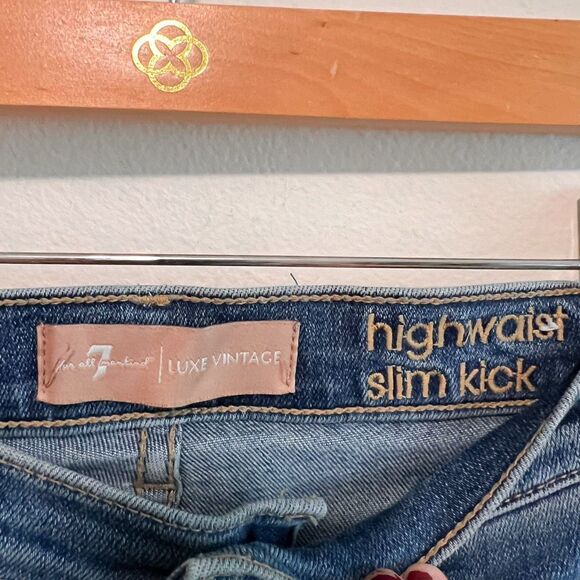 7 For All Mankind SlimKick High Rise Jean Size 25 - Picture 7 of 8